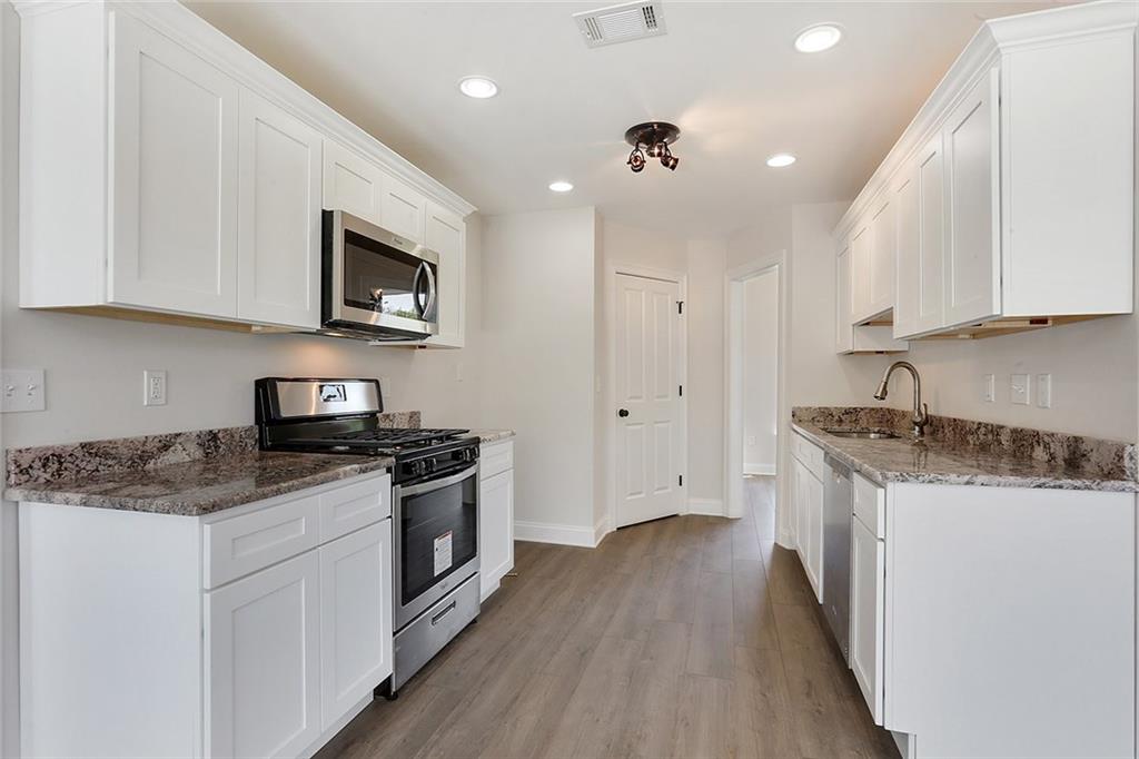 209 Spartan Loop Slidell, LA 70458 - Photo 5 of 14 Gallery Image 5