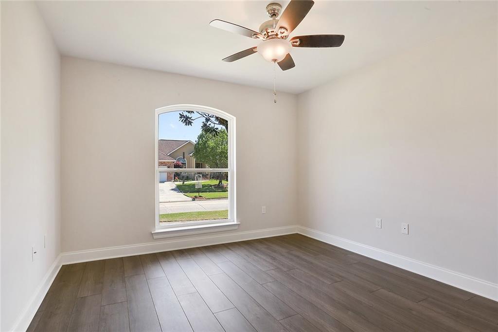 209 Spartan Loop Slidell, LA 70458 - Photo 7 of 14 Gallery Image 7
