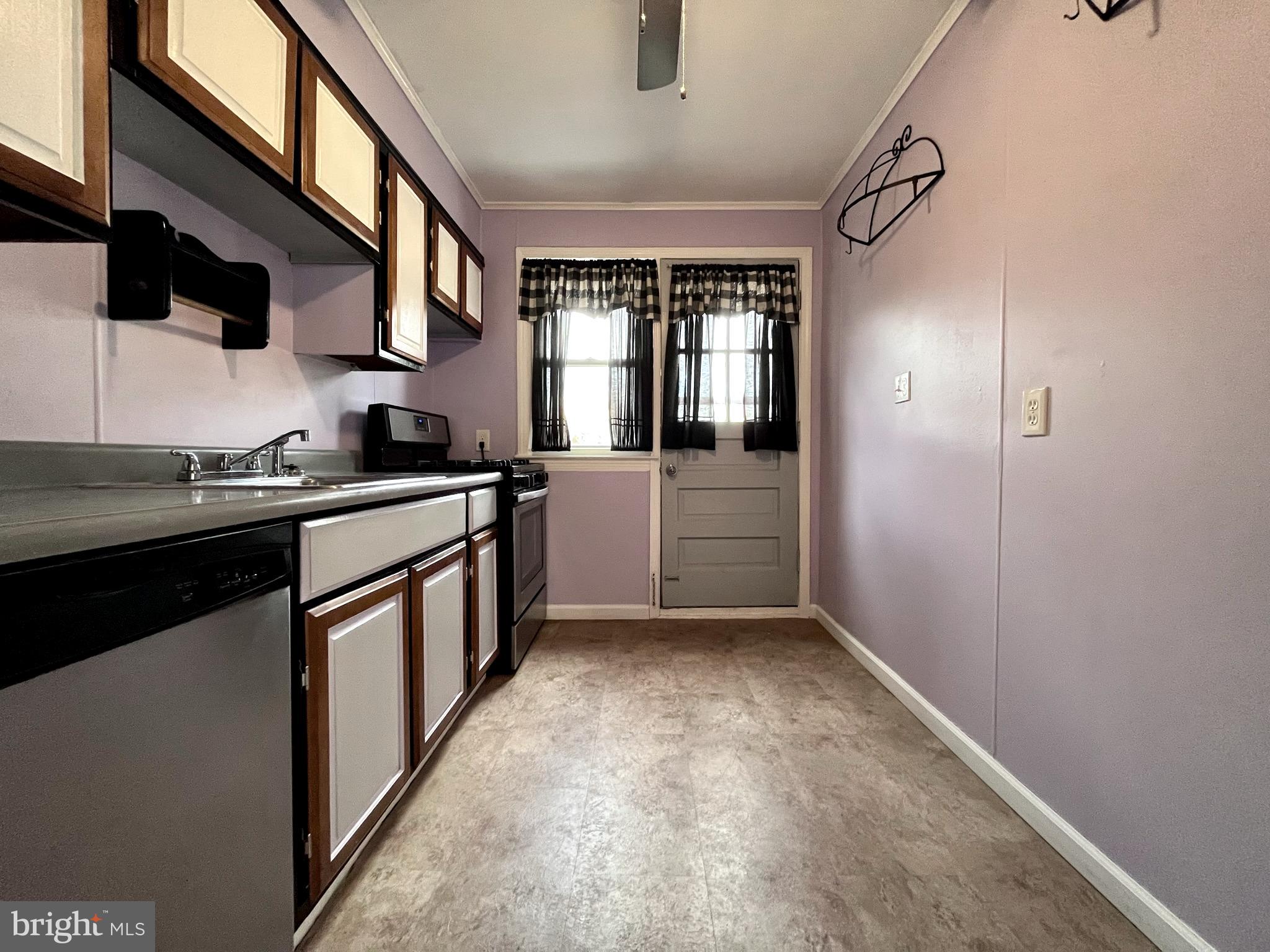 6906 Old Harford Road Baltimore, MD 21234 - Photo 11 of 29 Gallery Image 11
