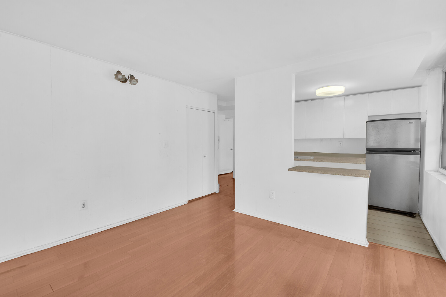 50 Lexington Avenue, Unit 16E Manhattan, NY 10010 - Photo 3 of 15