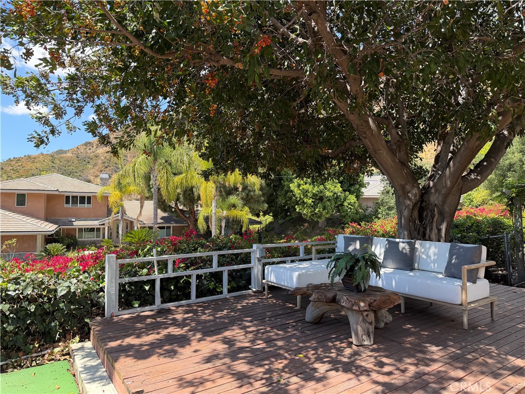 2206 Canyon Road Arcadia, CA 91006 - Photo 32 of 44