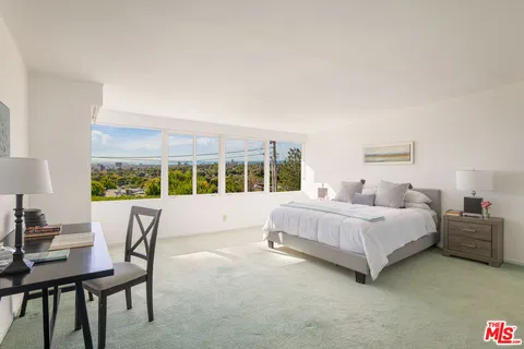 $4,998,000 | 810 Franklin Street, Santa Monica, CA 90403