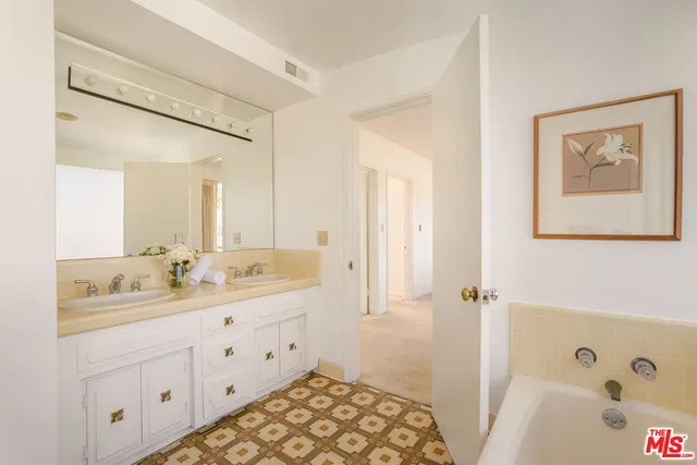 $4,998,000 | 810 Franklin Street, Santa Monica, CA 90403