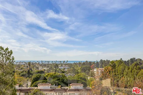 $4,998,000 | 810 Franklin Street, Santa Monica, CA 90403