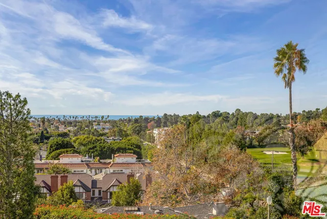 $4,998,000 | 810 Franklin Street, Santa Monica, CA 90403