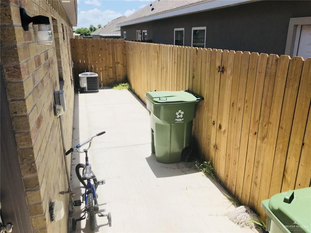 1908 Jackson Street, Unit 4 Weslaco, TX 78599 - Photo 2 of 9