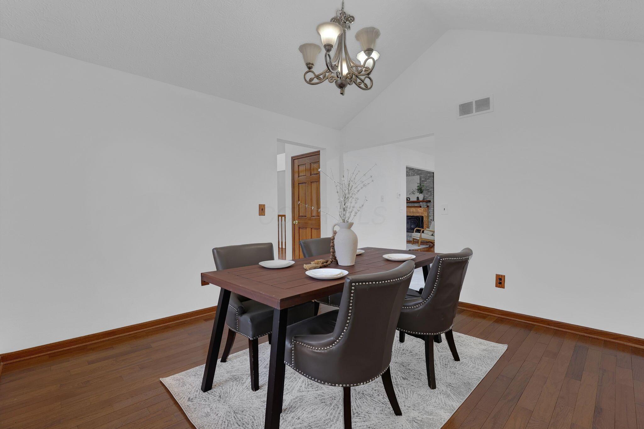 5583 Durrett Road Orient, OH 43146 - Photo 17 of 63 26-web-or-mls-5583-durrett-rd (1)