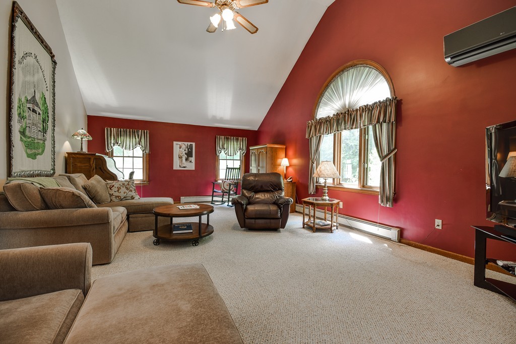 9 Kimball Road Hopkinton, MA 01748 - Photo 11 of 30 Gallery Image 11