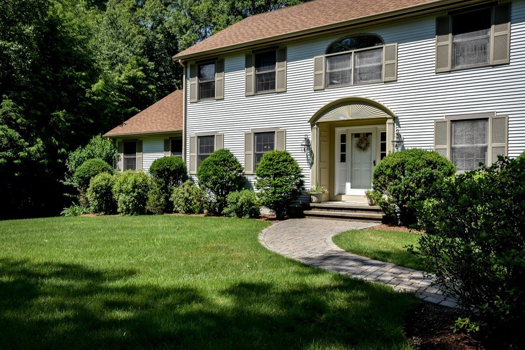 9 Kimball Road Hopkinton, MA 01748 - Photo 2 of 30 Gallery Image 2