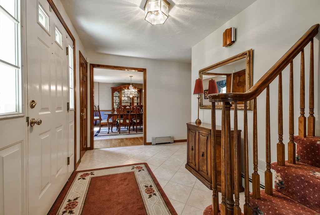 9 Kimball Road Hopkinton, MA 01748 - Photo 4 of 30 Gallery Image 4