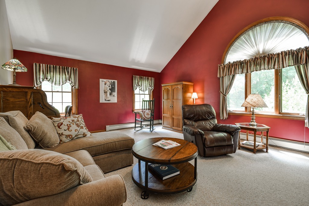 9 Kimball Road Hopkinton, MA 01748 - Photo 9 of 30 Gallery Image 9