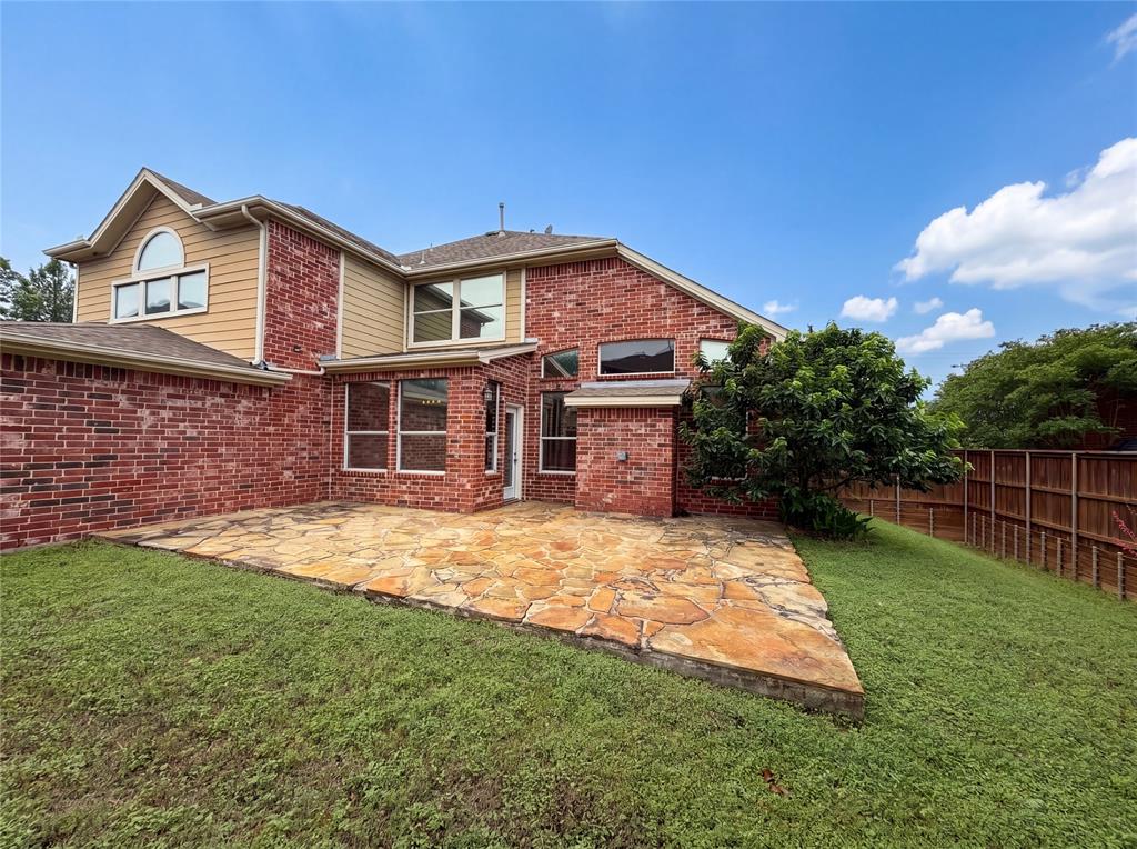 2446 Chesterfield Road Garland, TX 75043 - Photo 5 of 21 Gallery Image 5