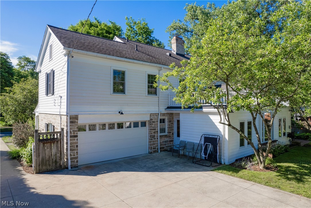 23399 Laureldale Road Shaker Heights, OH 44122 - Photo 38 of 49
