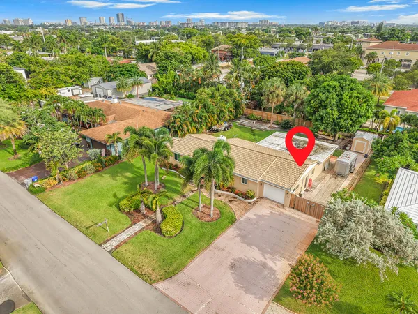 $1,200 | 724 Northeast 2nd Street, Pompano Beach, FL 33060