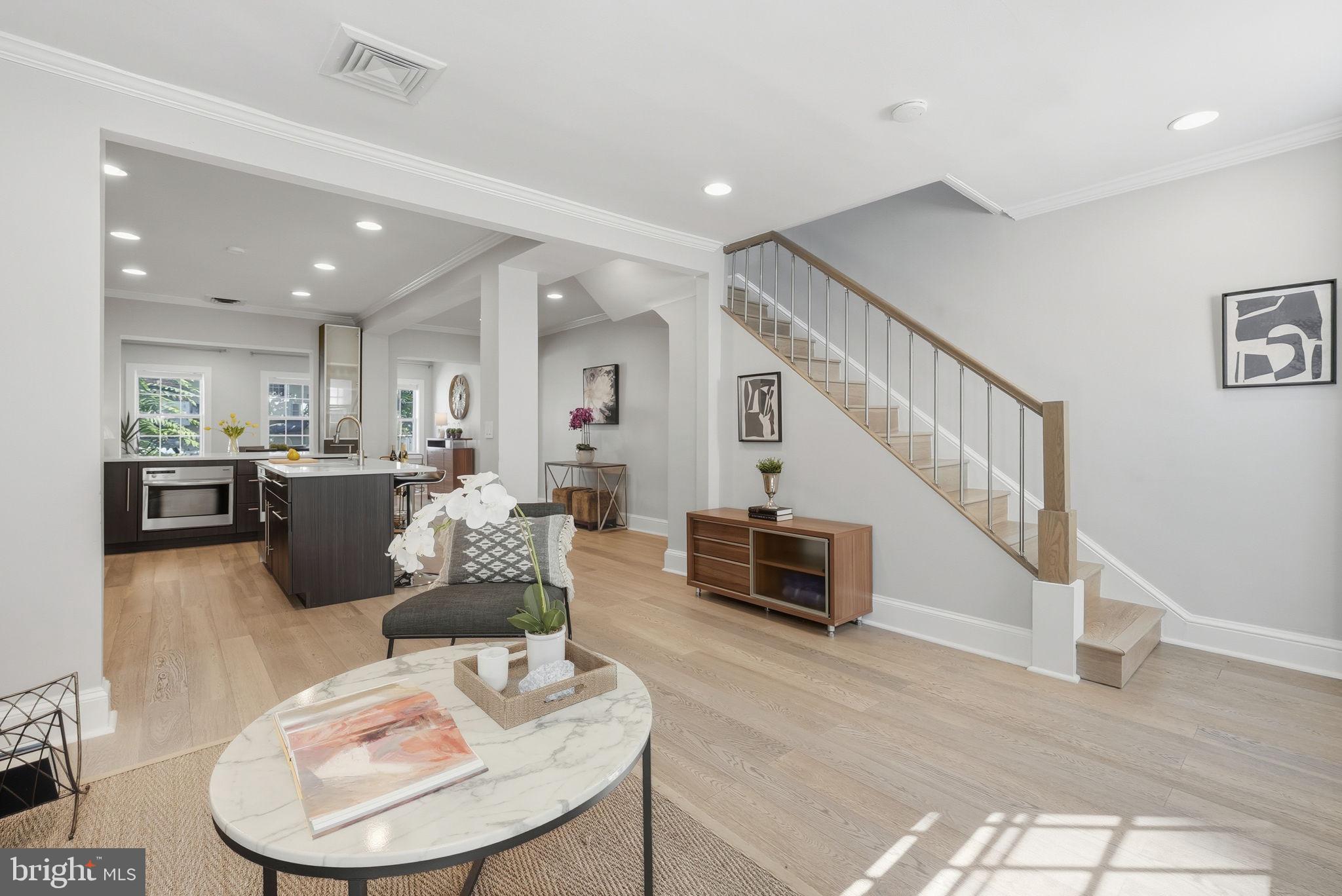 1725 34th Street Northwest Washington, DC 20007 - Photo 2 of 37