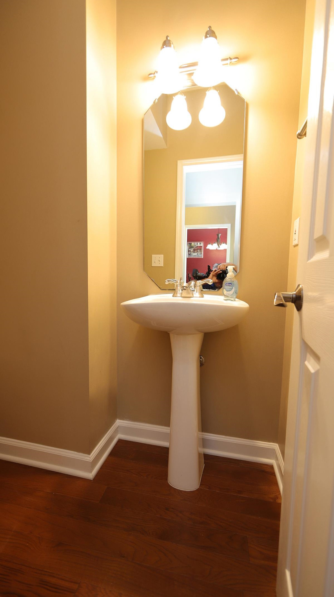 7652 Astoria Place Raleigh, NC 27612 - Photo 14 of 22 Powder Room
