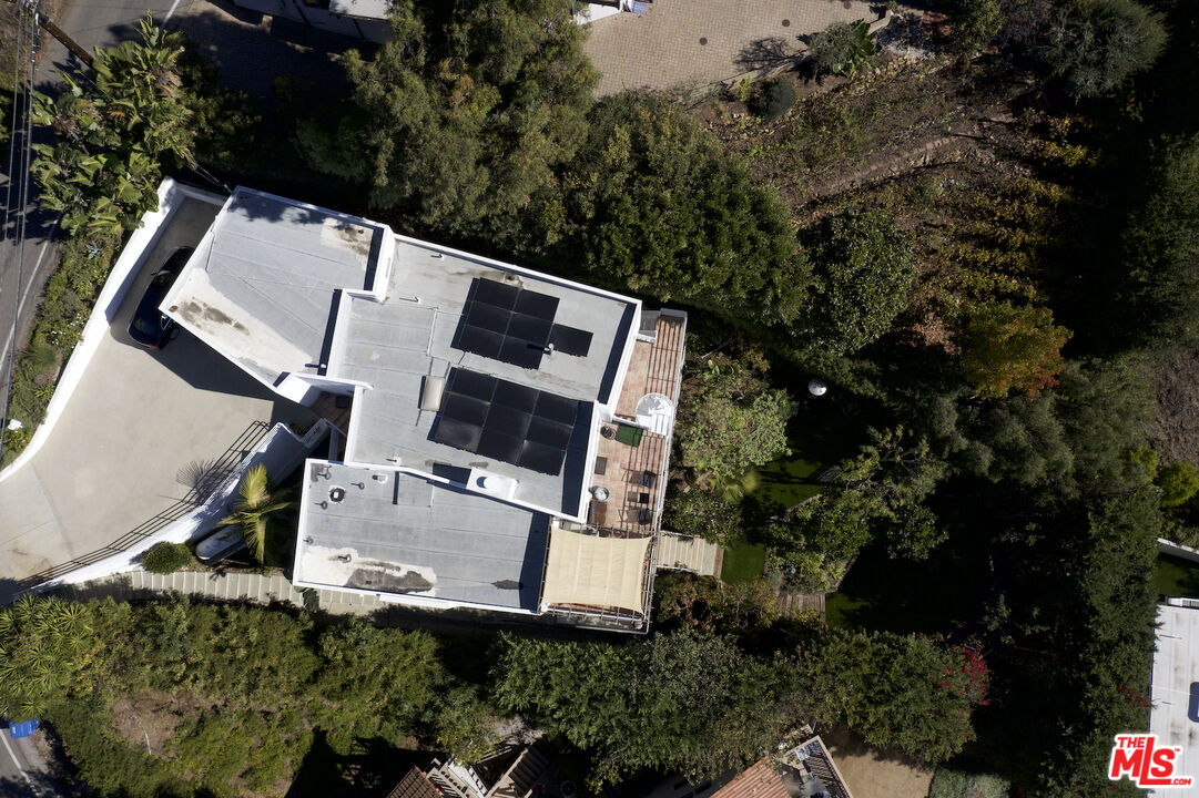 2977 Seabreeze Drive Malibu, CA 90265 - Photo 16 of 48