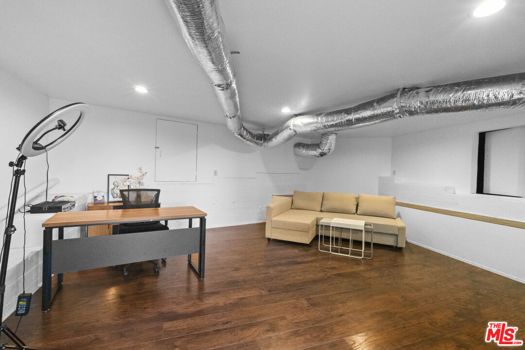 2977 Seabreeze Drive Malibu, CA 90265 - Photo 33 of 48