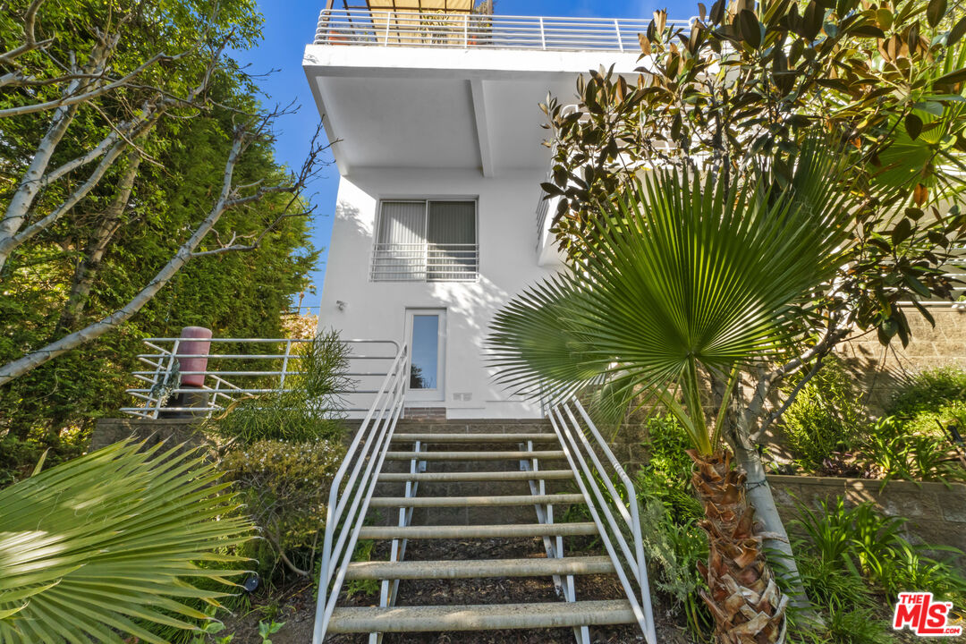 2977 Seabreeze Drive Malibu, CA 90265 - Photo 36 of 48