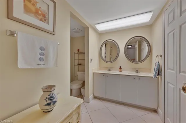 $209,000 | 215 Cypress Way East, Unit C4, Naples, FL 34110