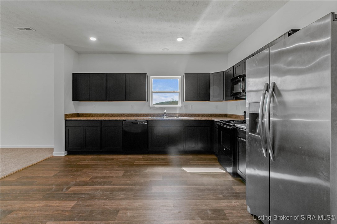 5002 Schaefer Lane Floyds Knobs, IN 47119 - Photo 3 of 26 Kitchen
