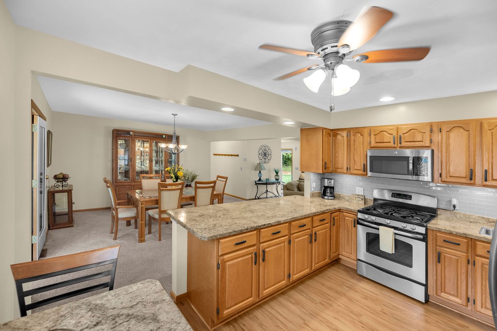 6401 Reas Bridge Road Argenta, IL 62501 - Photo 12 of 36