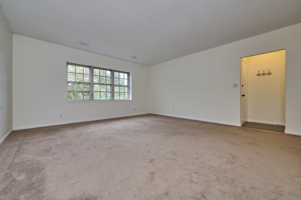 154 Lake Shore Road, Unit 4 Boston, MA 02135 - Photo 6 of 17