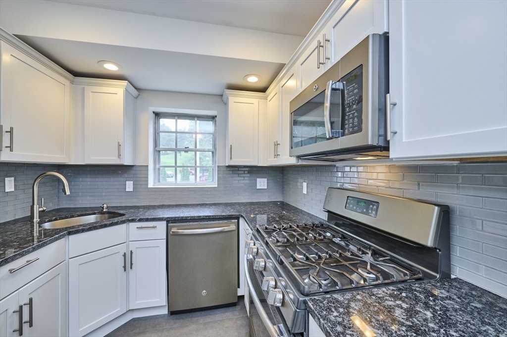 154 Lake Shore Road, Unit 4 Boston, MA 02135 - Photo 8 of 17