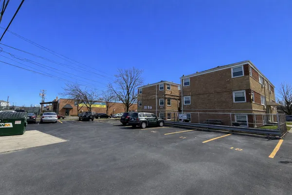 $800,000 | 4338 Warren Avenue, Hillside, IL 60162