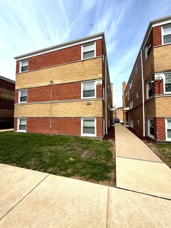 $800,000 | 4338 Warren Avenue, Hillside, IL 60162