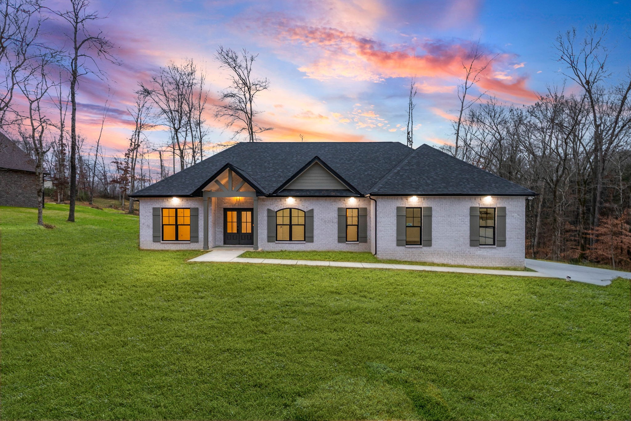 950 Palmyra Road Clarksville, TN 37040 - Photo 1 of 49 Gallery Image 1