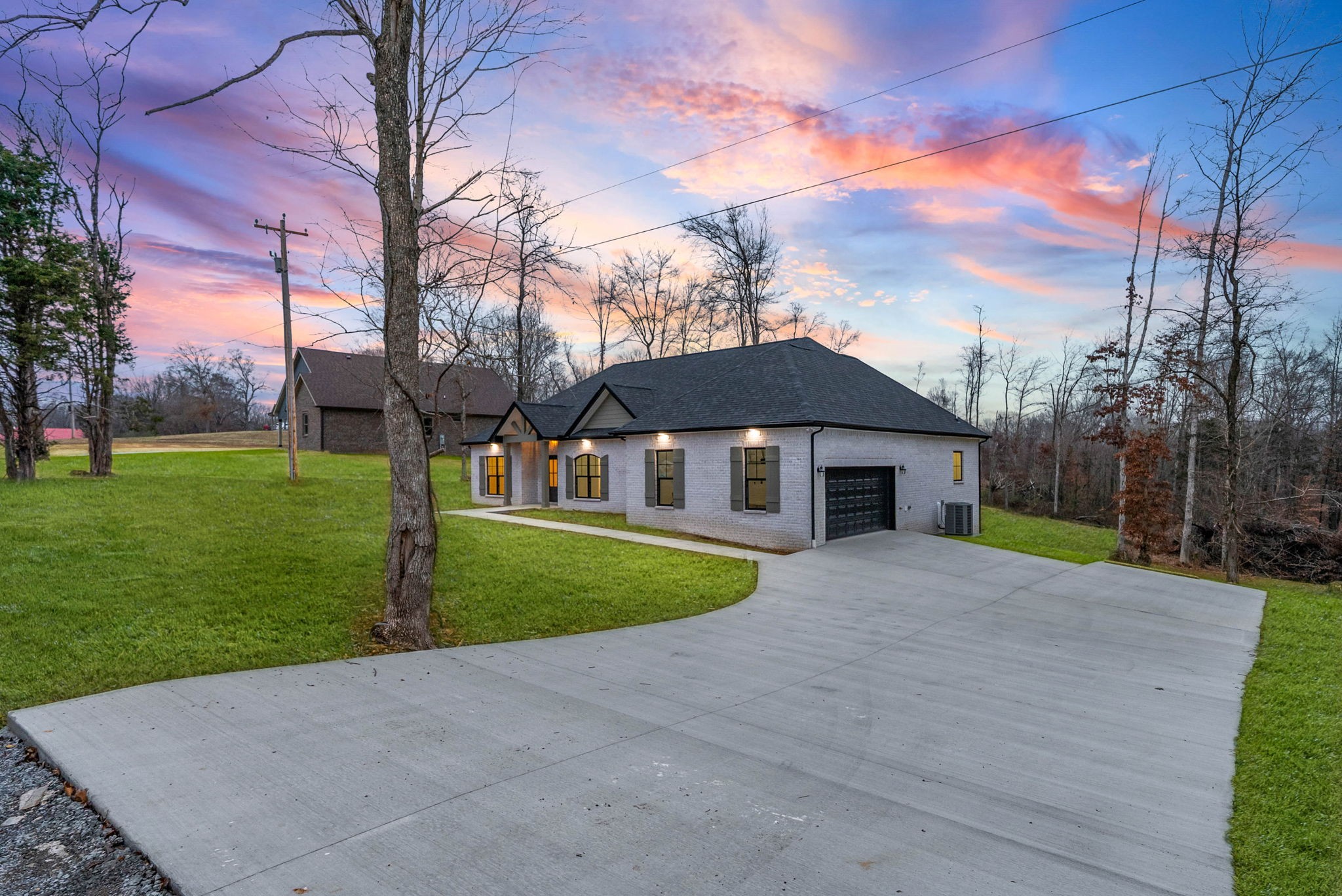 950 Palmyra Road Clarksville, TN 37040 - Photo 5 of 49 Gallery Image 5