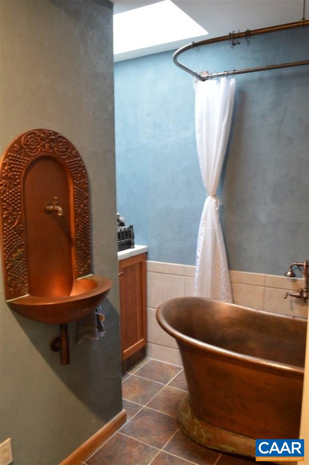 2645 High Fields Road Keswick, VA 22947 - Photo 12 of 43 Gallery Image 12