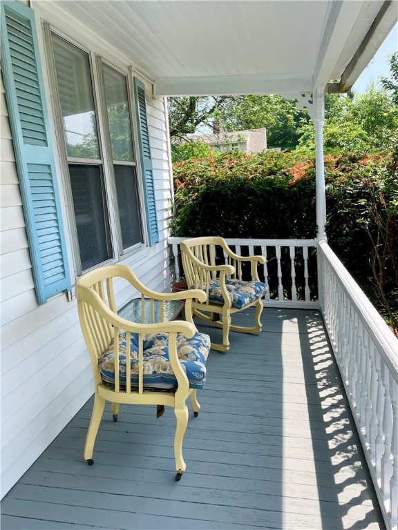 928 Main Street Warren, RI 02885 - Photo 3 of 29 Charming Front porch