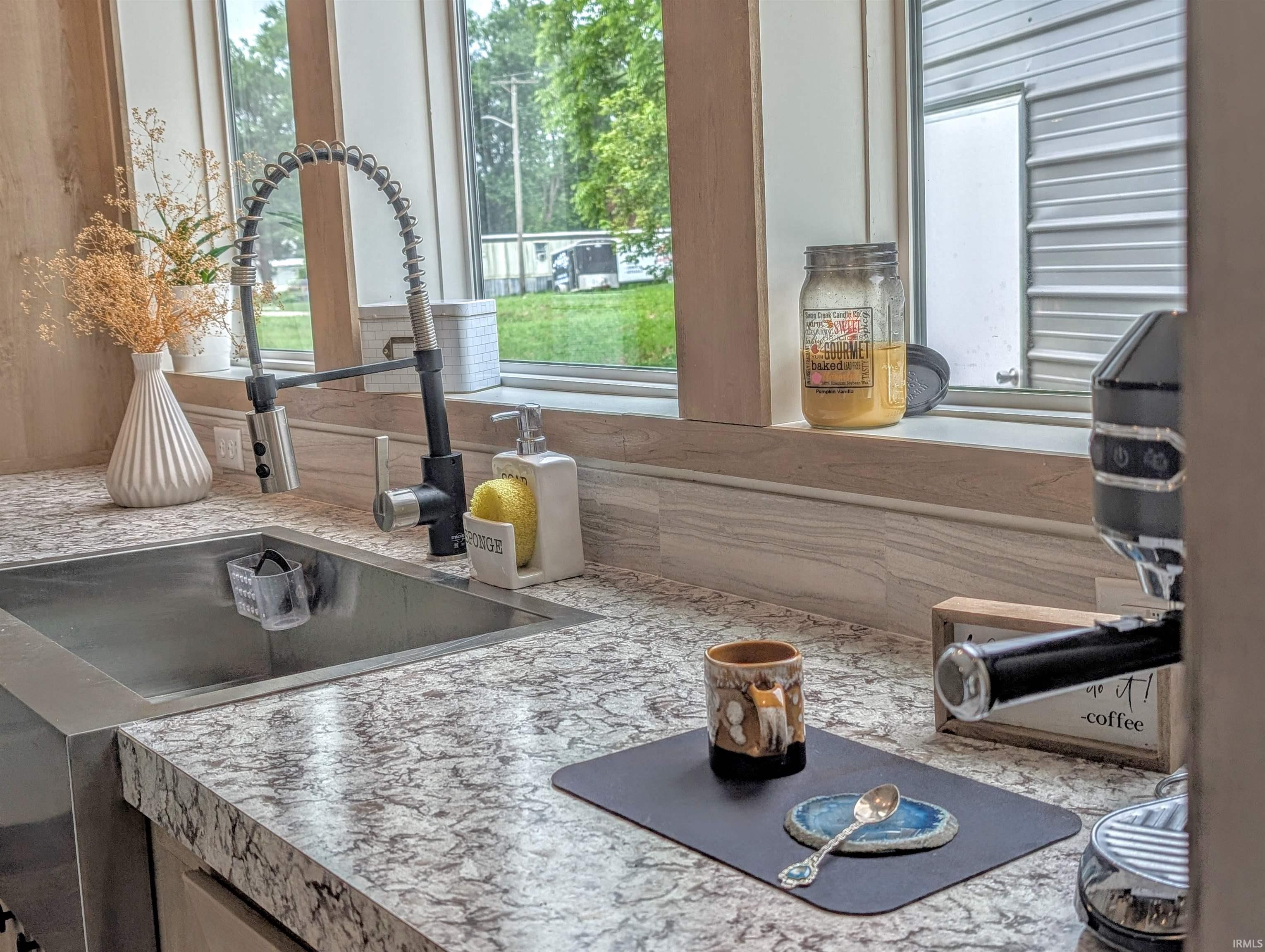 502 South 5th Street Mitchell, IN 47446 - Photo 21 of 33