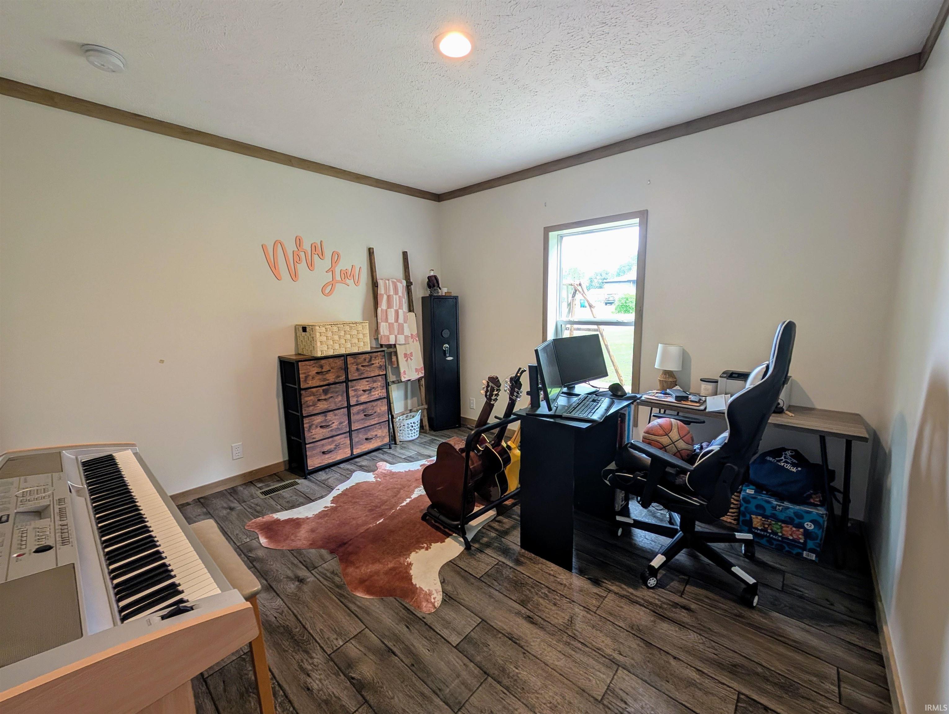 502 South 5th Street Mitchell, IN 47446 - Photo 25 of 33