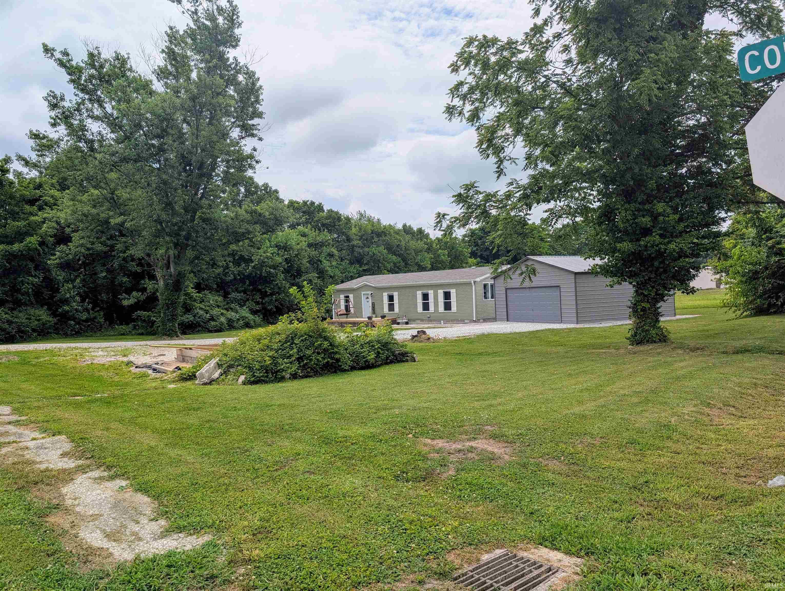 502 South 5th Street Mitchell, IN 47446 - Photo 4 of 33