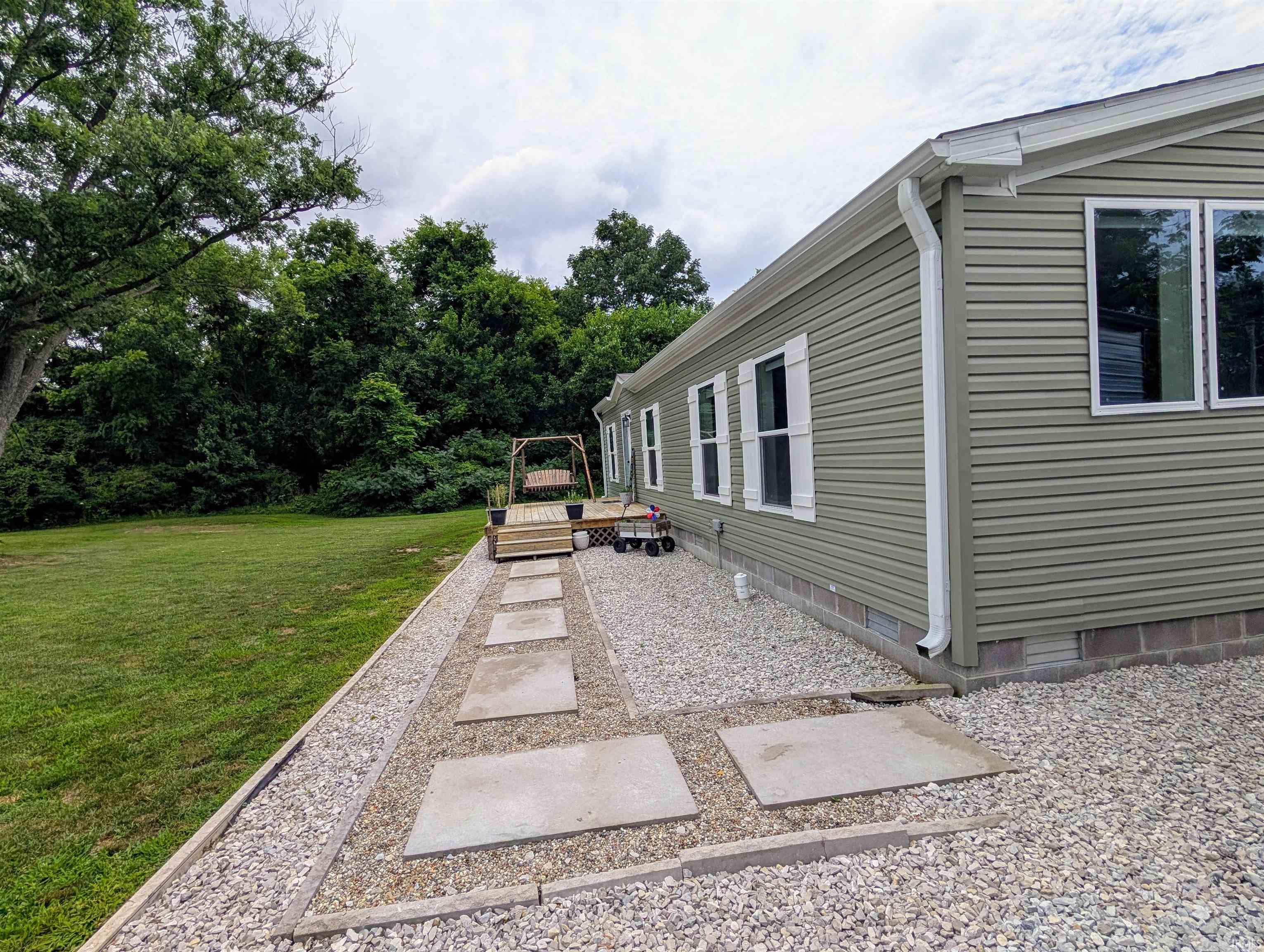 502 South 5th Street Mitchell, IN 47446 - Photo 6 of 33