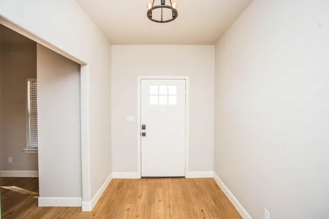 $700,000 | 6710 North County Road 1100, Shallowater, TX 79363