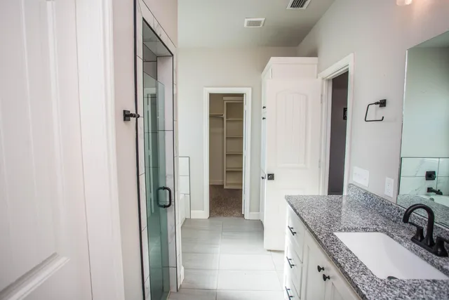 $700,000 | 6710 North County Road 1100, Shallowater, TX 79363