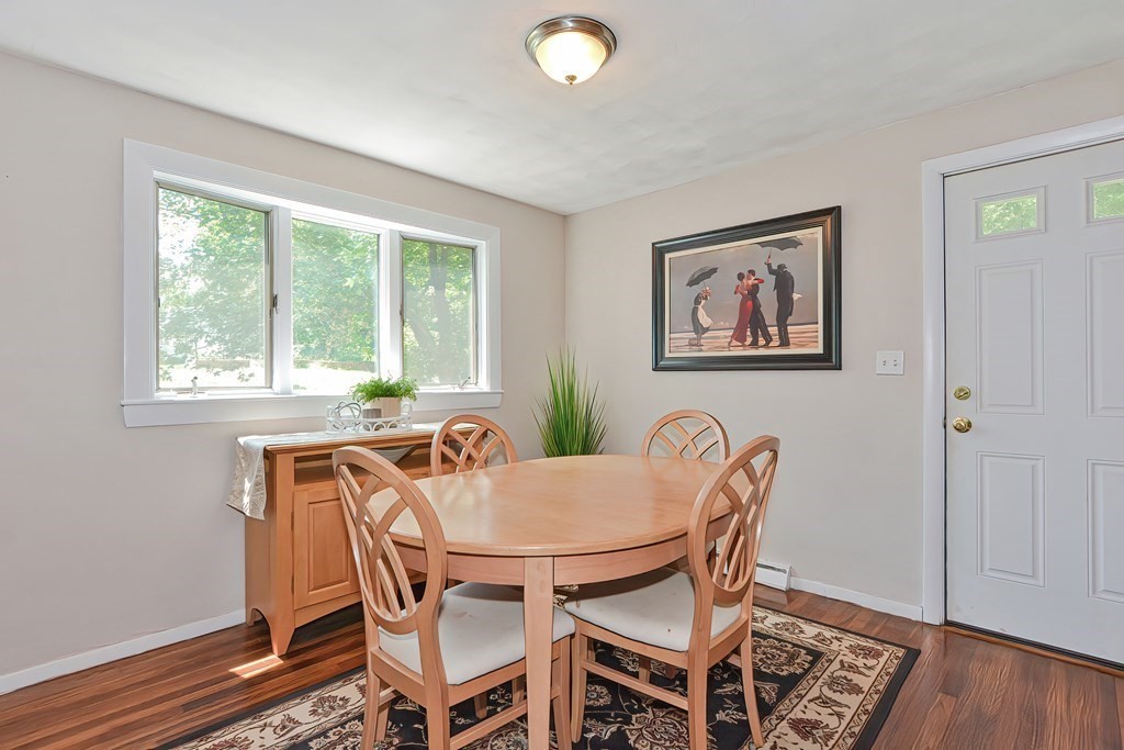 70 Roundtop Road Marlborough, MA 01752 - Photo 8 of 31 Gallery Image 8
