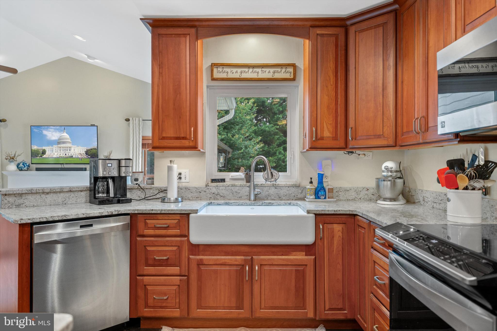 2400 Peachstone Court Silver Spring, MD 20905 - Photo 32 of 53
