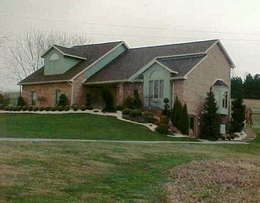 2688 Ipnar Road North Huntingdon, PA 15642 - Photo 1 of 8 Gallery Image 1