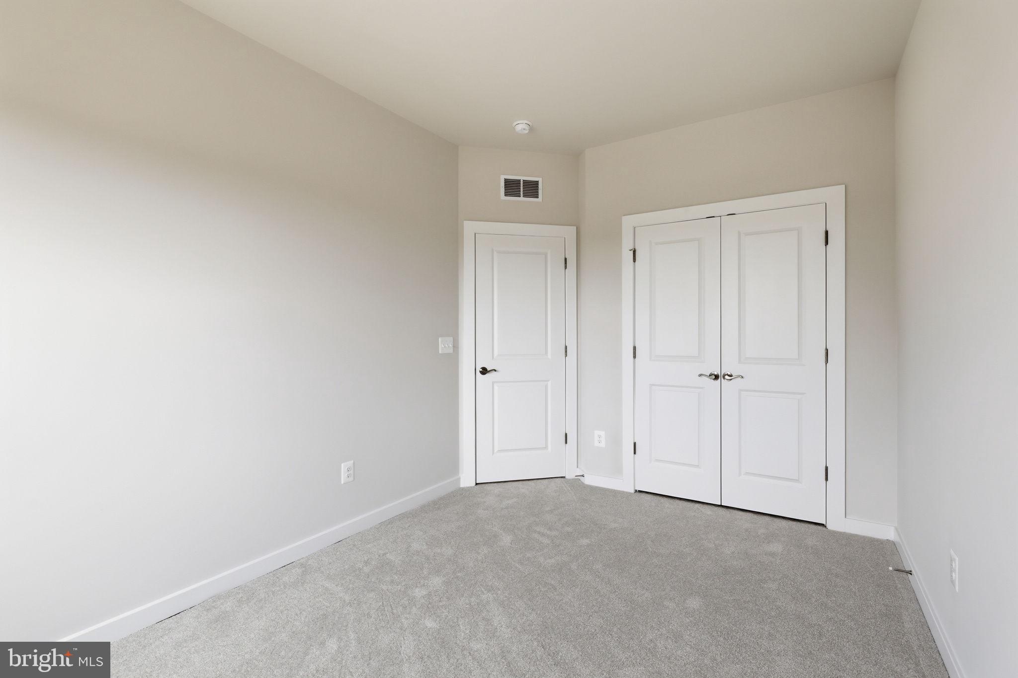 2118 Acadia Road Herndon, VA 20170 - Photo 25 of 49 Gallery Image 25