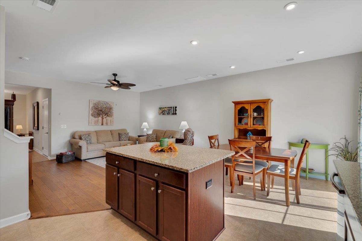 129 Roundtree Drive Simpsonville, SC 29681 - Photo 11 of 34 Gallery Image 11