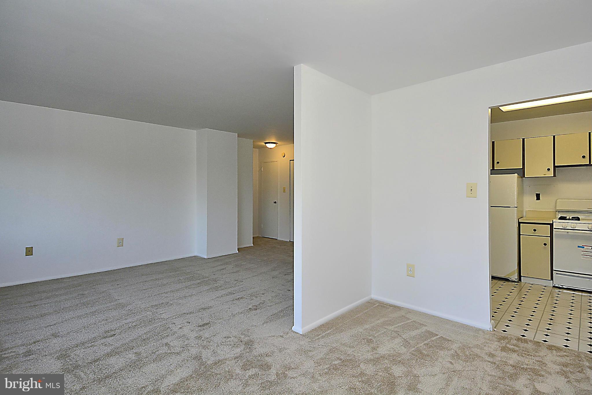 1111 University Boulevard West, Unit 607 Silver Spring, MD 20902 - Photo 15 of 30 Dining Room