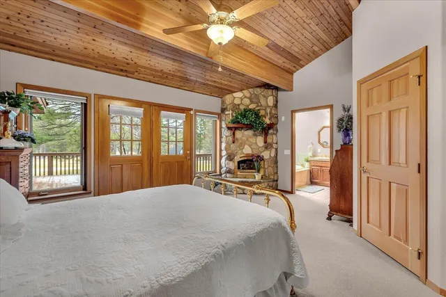 $949,000 | 17325 Nicklaus Court, Weed, CA 96094