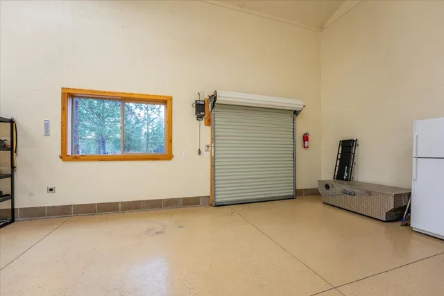 $949,000 | 17325 Nicklaus Court, Weed, CA 96094