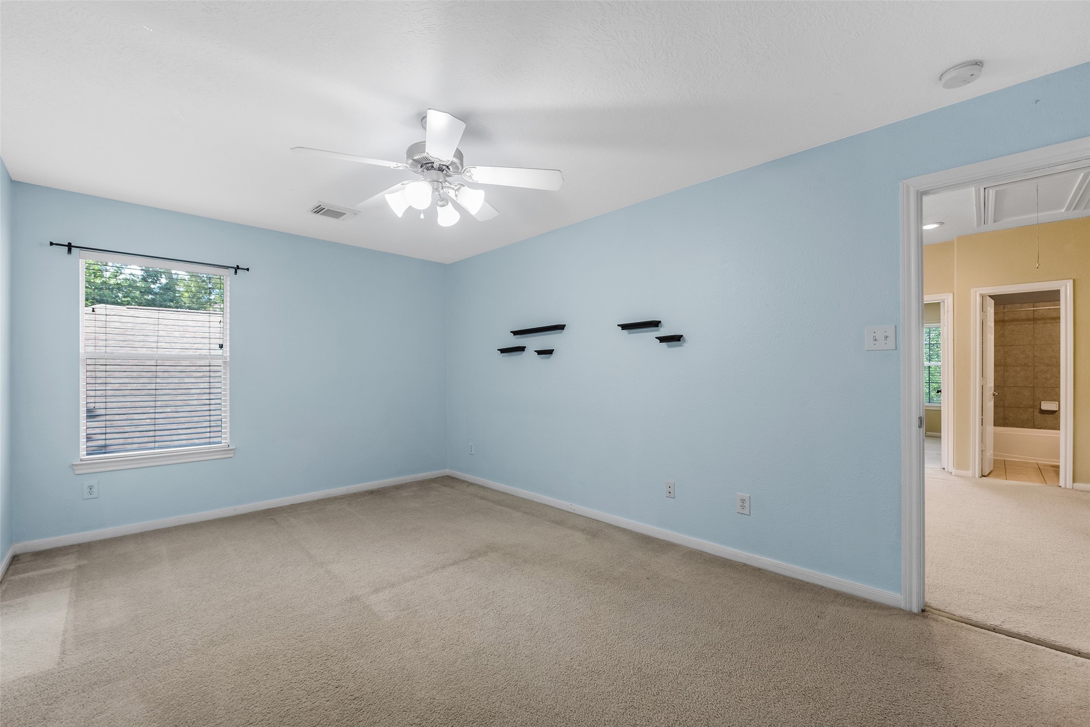 7 Ebony Oaks Place Spring, TX 77382 - Photo 36 of 37