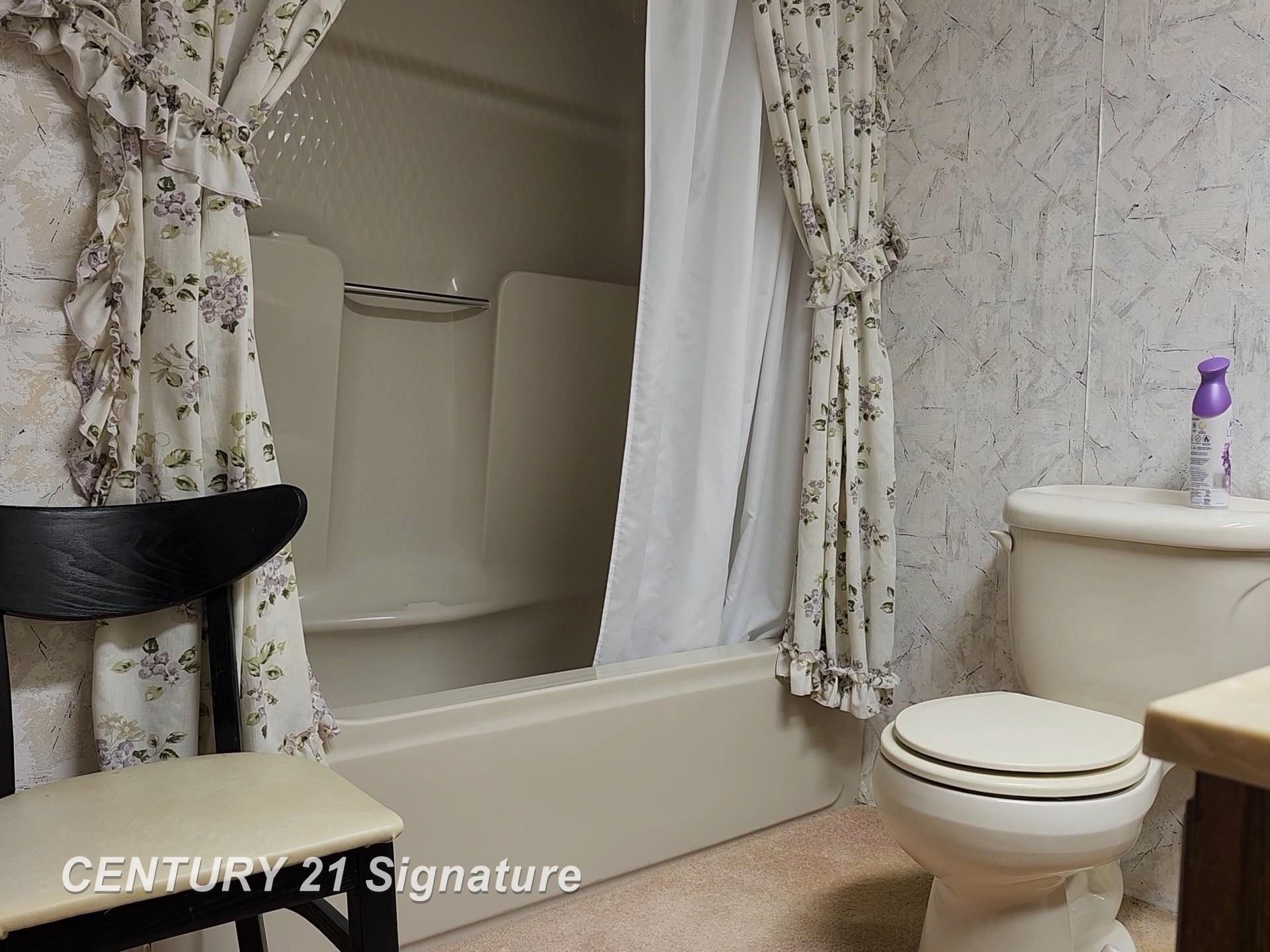 8444 North McKinley Road Flushing, MI 48433 - Photo 8 of 12